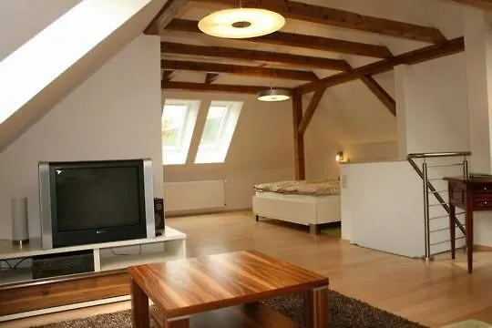 Gasthuis Melanie Garni